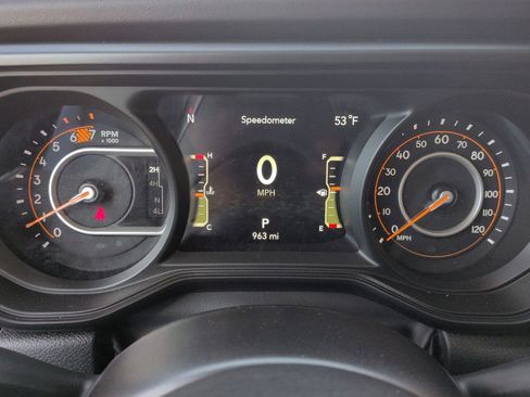 New 2025 Jeep Wrangler Sahara image 31