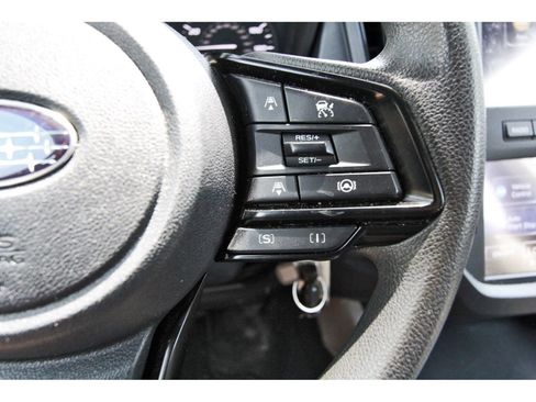 Used 2025 Subaru Forester AWD/4WD image 16