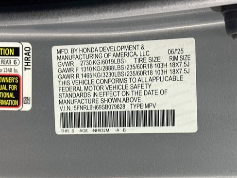 Used 2025 Honda Odyssey EX-L image 12