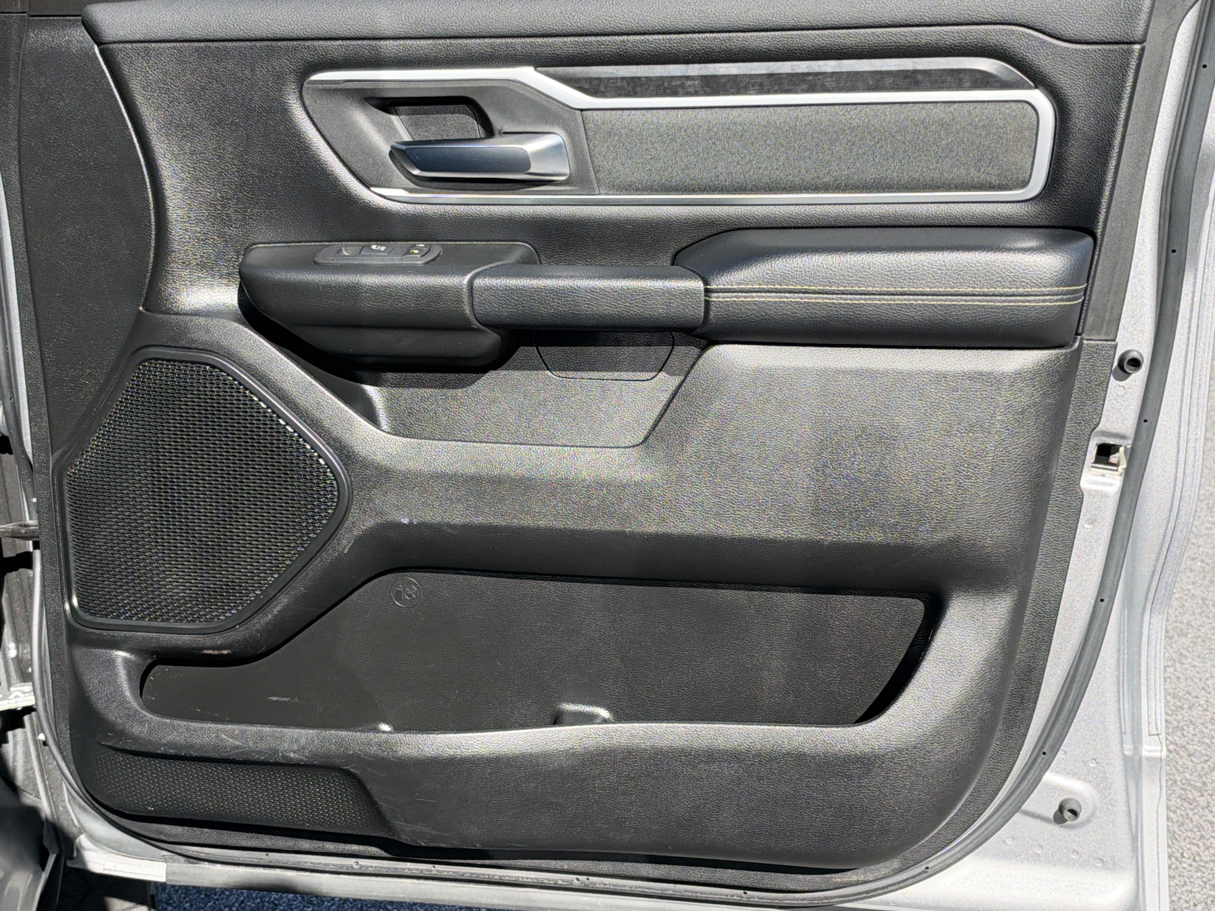 Used 2020 RAM 1500 Big Horn AWD/4WD image 17