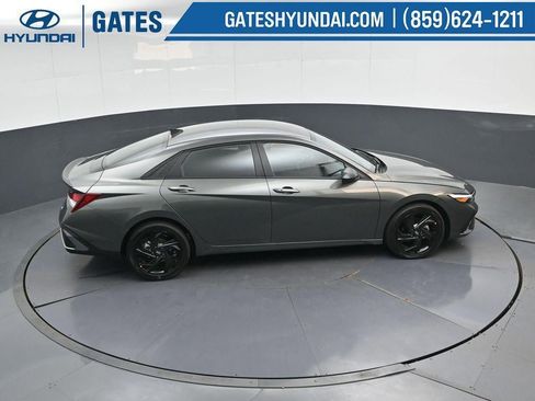 New 2026 Hyundai Elantra Sport FWD image 40