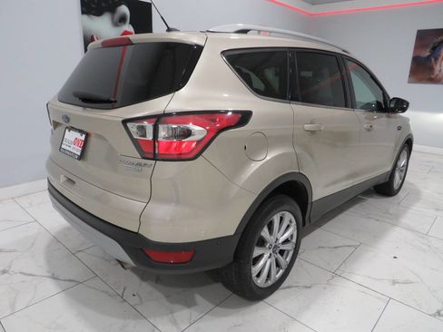 Used 2017 Ford Escape Titanium w/ Equipment Group 301A FWD image 3