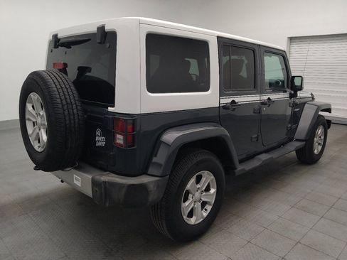 Used 2017 Jeep Wrangler Unlimited Sahara w/ Quick Order Package 24E Chief AWD/4WD image 9