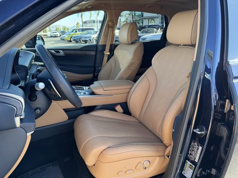 Used 2023 Genesis GV80 2.5T w/ Prestige 20" Package image 15