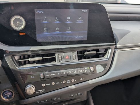 Certified 2022 Lexus ES 300h 300h image 28