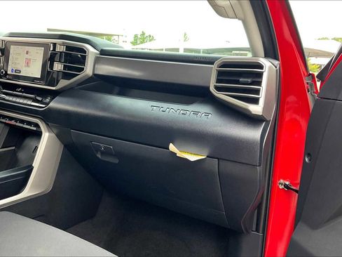 Used 2022 Toyota Tundra SR5 image 17