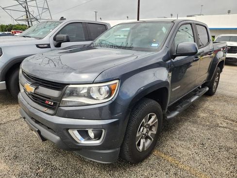 Used 2017 Chevrolet Colorado Z71 RWD image 3