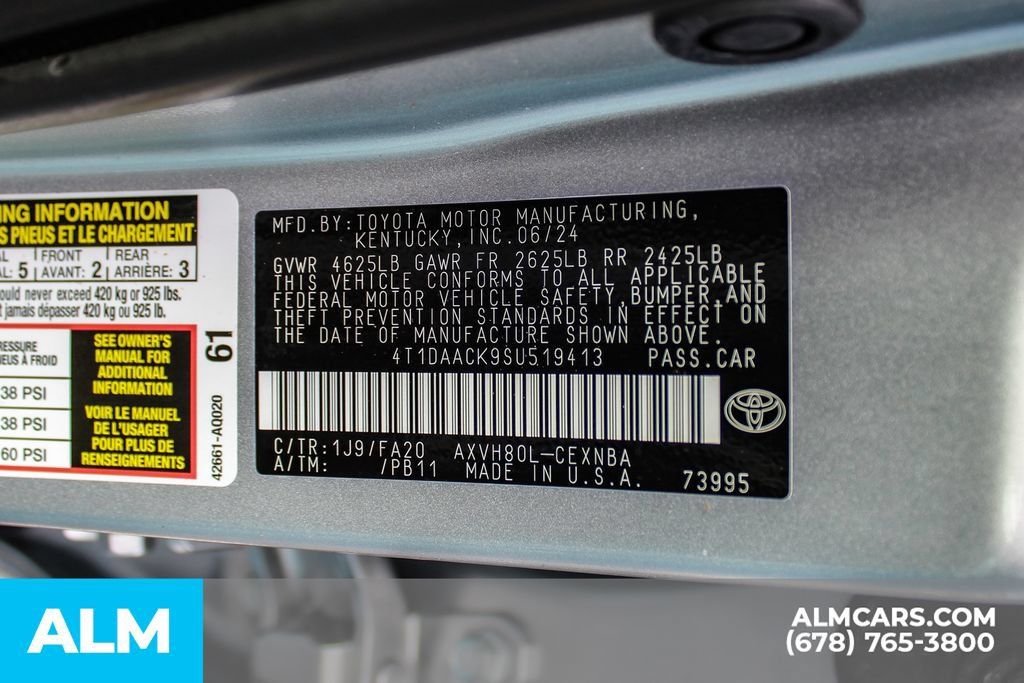 Used 2025 Toyota Camry LE FWD image 40