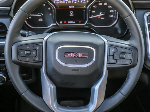 Used 2021 GMC Yukon SLT w/ SLT Premium Package image 31