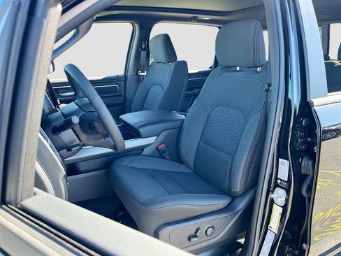 New 2026 RAM 1500 Big Horn AWD/4WD image 21