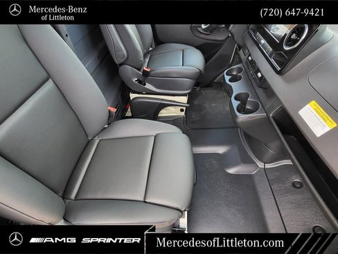 New 2025 Mercedes-Benz Sprinter 2500 image 13