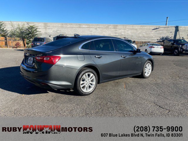 Used 2018 Chevrolet Malibu LT FWD image 7