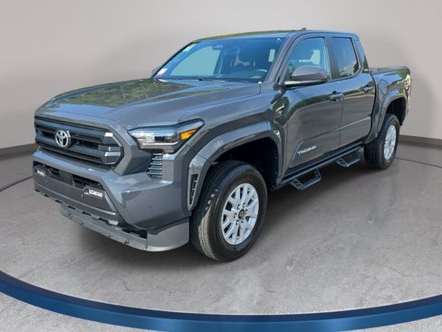 Used 2024 Toyota Tacoma SR5 w/ SR5 Upgrade Package AWD/4WD image 1