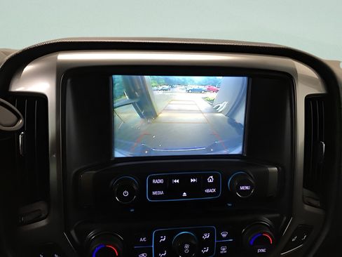 Used 2018 Chevrolet Silverado 1500 LT w/ All Star Edition AWD/4WD image 17