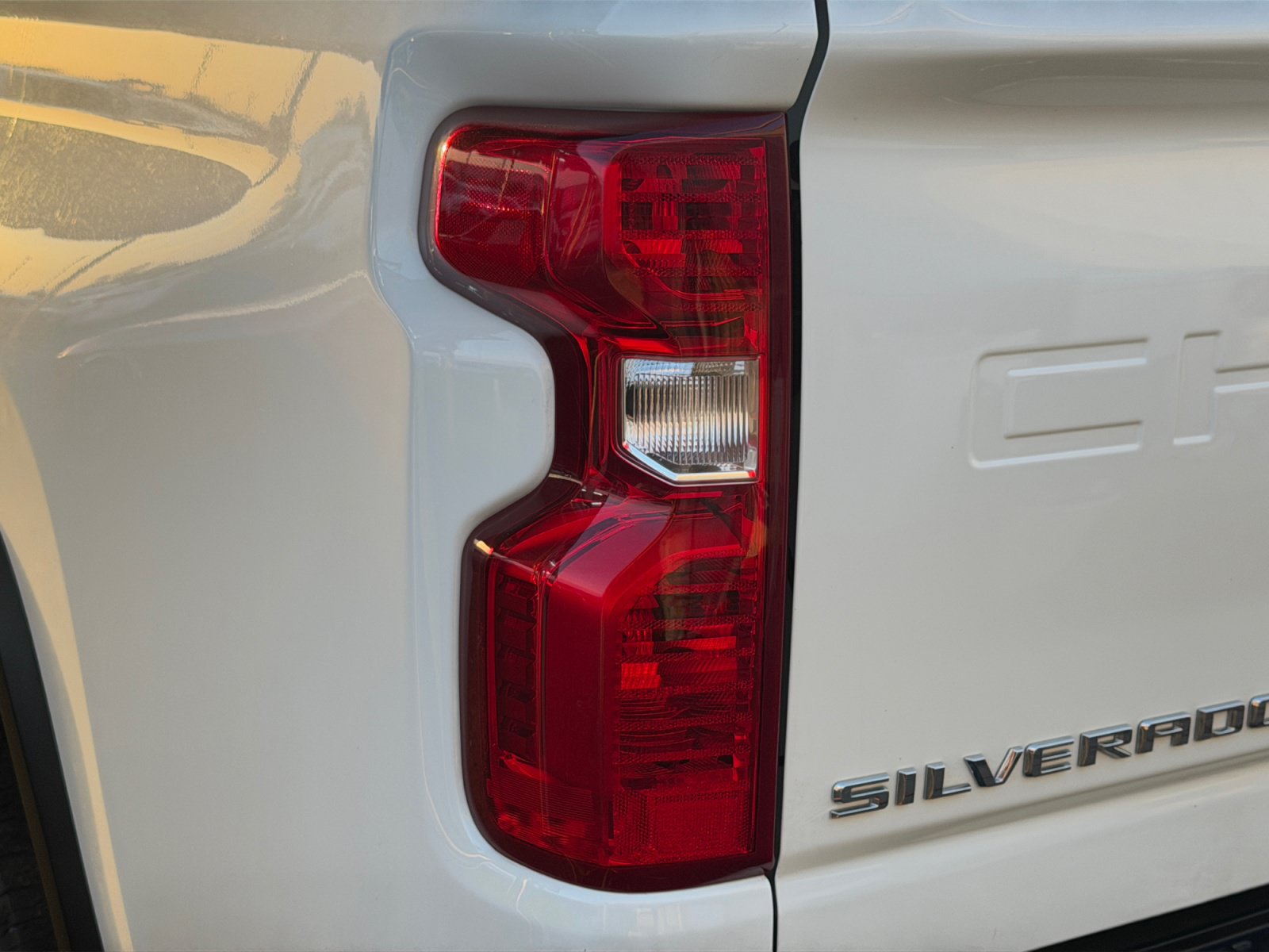 Used 2024 Chevrolet Silverado 2500 LT AWD/4WD image 32