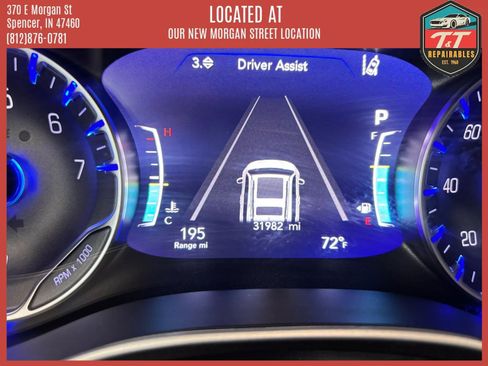 Used 2024 Chrysler Pacifica Touring-L FWD image 76
