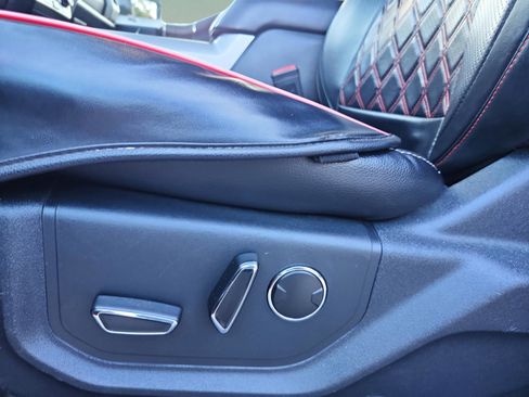 Used 2019 Ford F250 Lariat w/ Tow Technology Bundle image 16