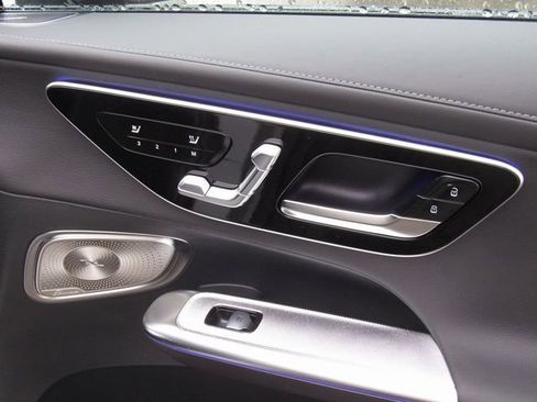 New 2026 Mercedes-Benz GLC 300 4MATIC image 21
