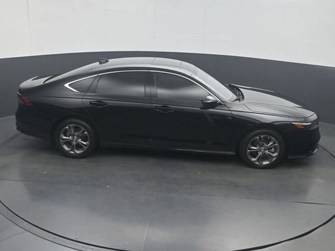 Used 2023 Honda Accord EX-L image 26