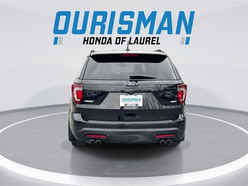 Used 2018 Ford Explorer Sport w/ Equipment Group 401A image 7