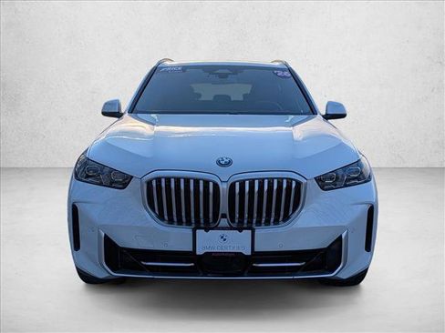 Certified 2026 BMW X5 xDrive50e w/ Premium Package image 2