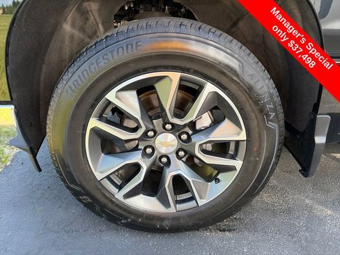 Used 2024 Chevrolet Silverado 1500 LT AWD/4WD image 28