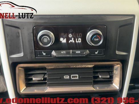 Used 2025 GMC Hummer EV 3X AWD/4WD image 32