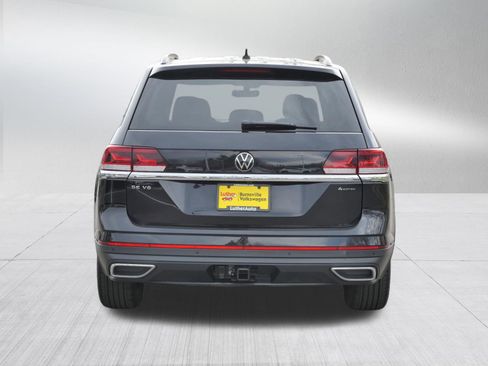 Certified 2023 Volkswagen Atlas SE w/ Black Wheel Package AWD/4WD image 6