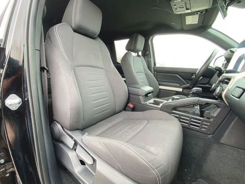 Used 2024 Toyota Tacoma TRD Off-Road AWD/4WD image 26
