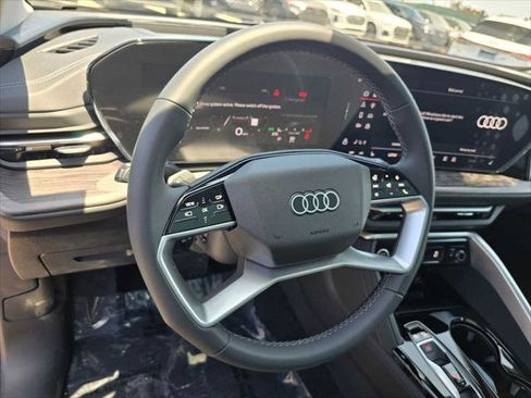 Certified 2025 Audi Q5 Premium Plus w/ Premium Plus AWD/4WD image 26