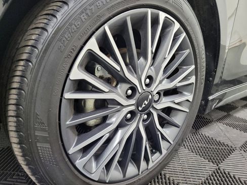 Used 2023 Kia Forte GT-Line image 31