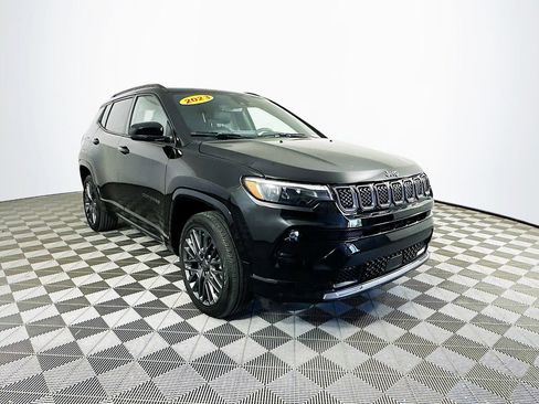 Certified 2023 Jeep Compass High Altitude AWD/4WD image 2