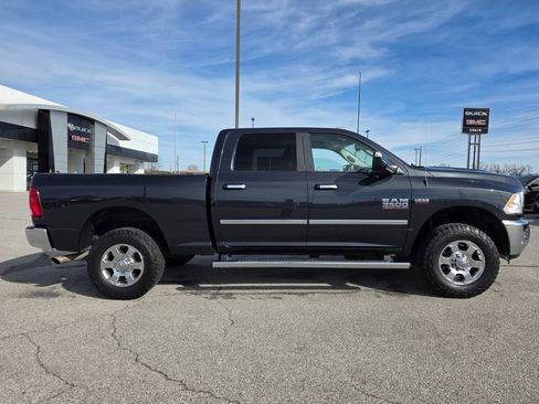 Used 2017 RAM 3500 Big Horn image 9