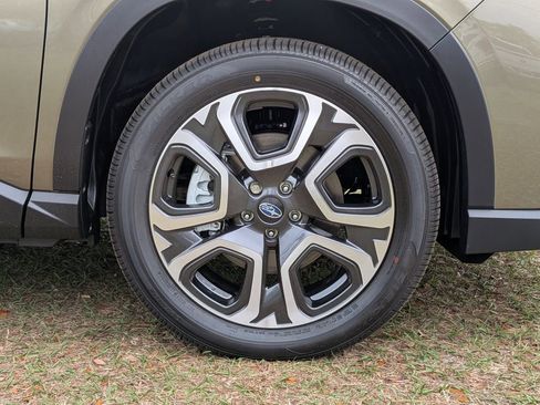 New 2026 Subaru Ascent Limited image 11