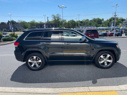 Used 2015 Jeep Grand Cherokee Limited w/ Trailer Tow Group IV AWD/4WD image 6