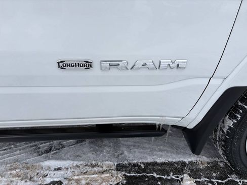 Used 2021 RAM 1500 Limited AWD/4WD image 6