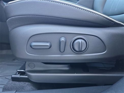 New 2026 Buick Encore GX Avenir w/ Avenir Technology Package image 19