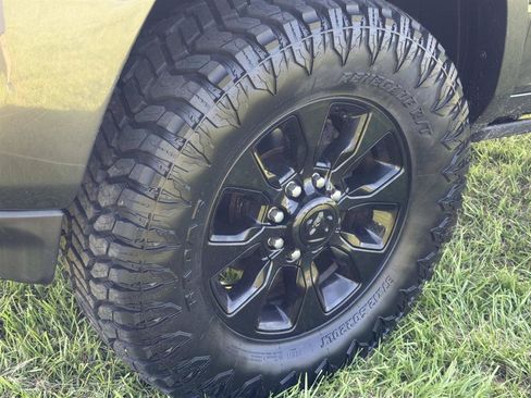 Used 2022 RAM 2500 Limited w/ Night Edition AWD/4WD image 25