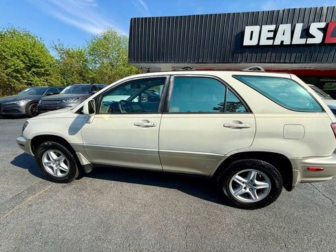 Used 2000 Lexus RX 300 image 10