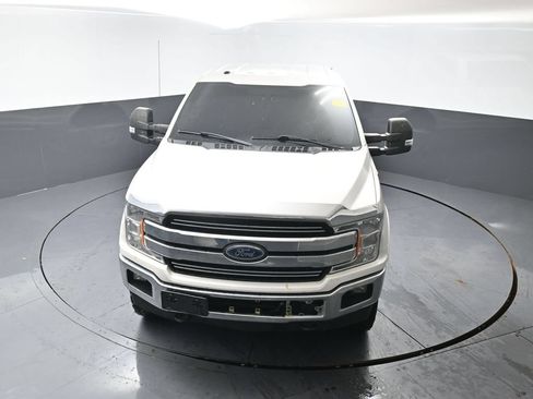 Used 2018 Ford F150 Lariat w/ FX4 Off-Road Package AWD/4WD image 12