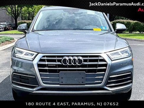 Used 2018 Audi Q5 2.0T w/ Premium Plus Package AWD/4WD image 3