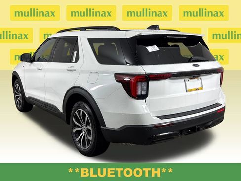 New 2026 Ford Explorer ST-Line RWD image 9