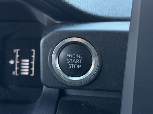 Used 2025 Toyota 4Runner SR5 image 20