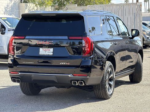 New 2026 GMC Yukon AT4 w/ AT4 Premium Plus Package AWD/4WD image 5