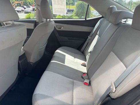 Used 2014 Toyota Corolla LE FWD image 27