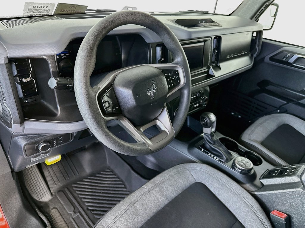 Used 2022 Ford Bronco 4-Door AWD/4WD image 28