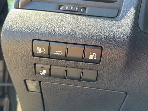 Used 2022 Lexus RX 450h AWD w/ Premium Package image 18