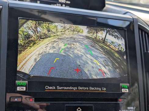 Used 2018 Subaru Crosstrek 2.0i Limited image 23