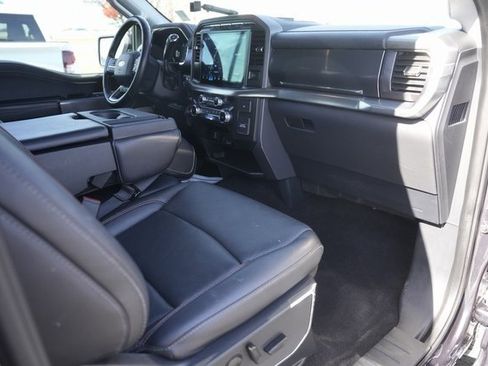 Used 2022 Ford F150 Lariat w/ Equipment Group 501A Mid image 17