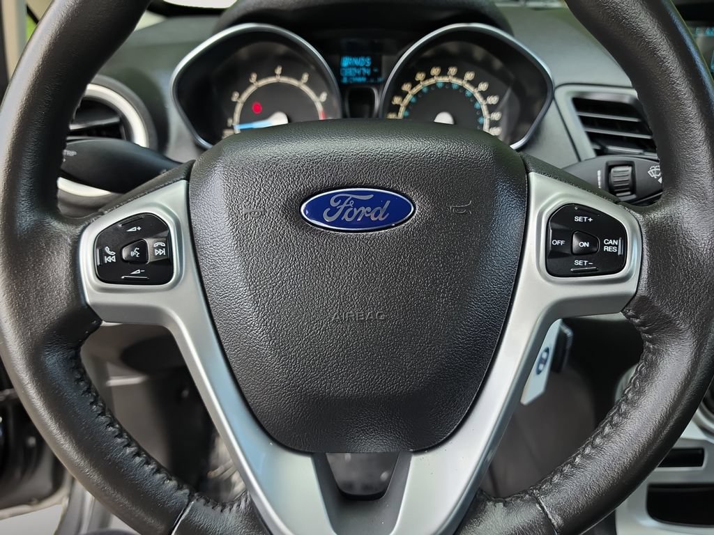 Used 2016 Ford Fiesta SE FWD image 12